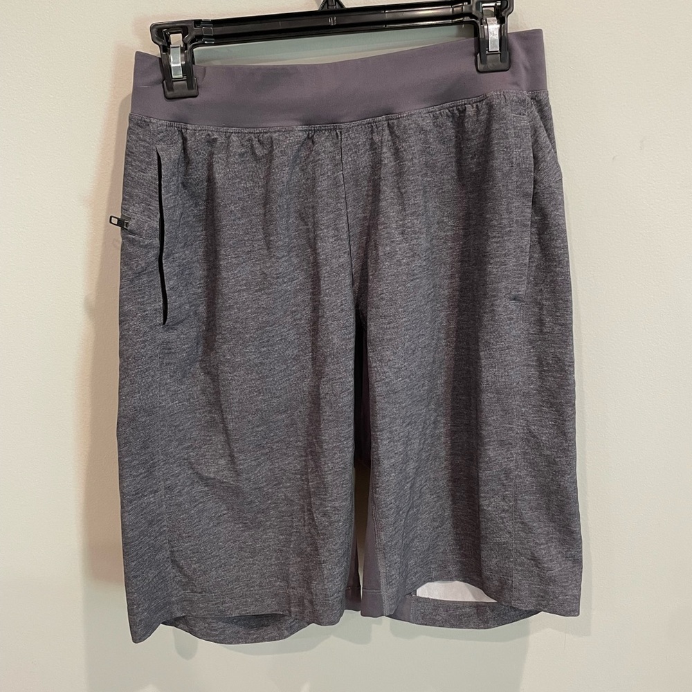 Mens lululemon gray shorts size small